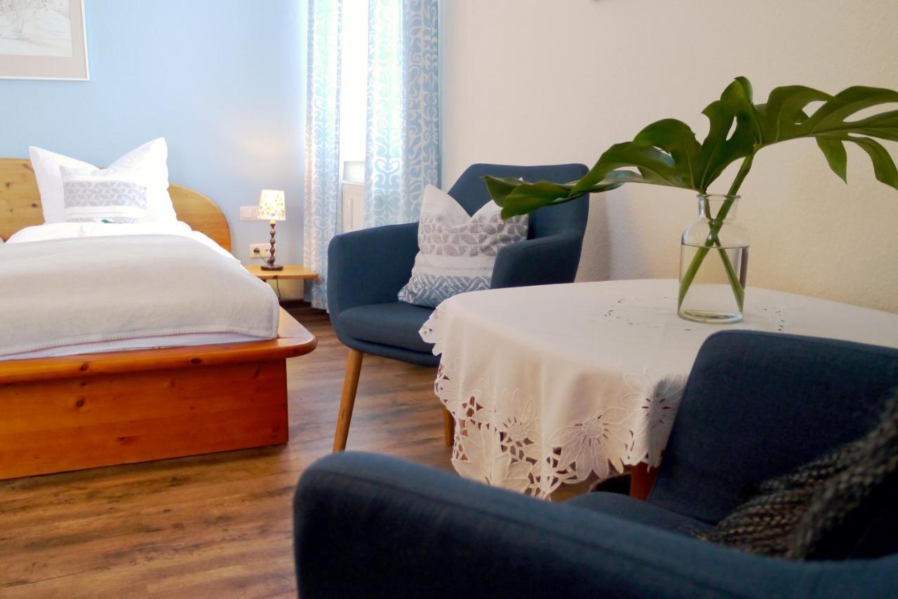 נוישטט אן דר ואלדנאב Hotel Grader מראה חיצוני תמונה